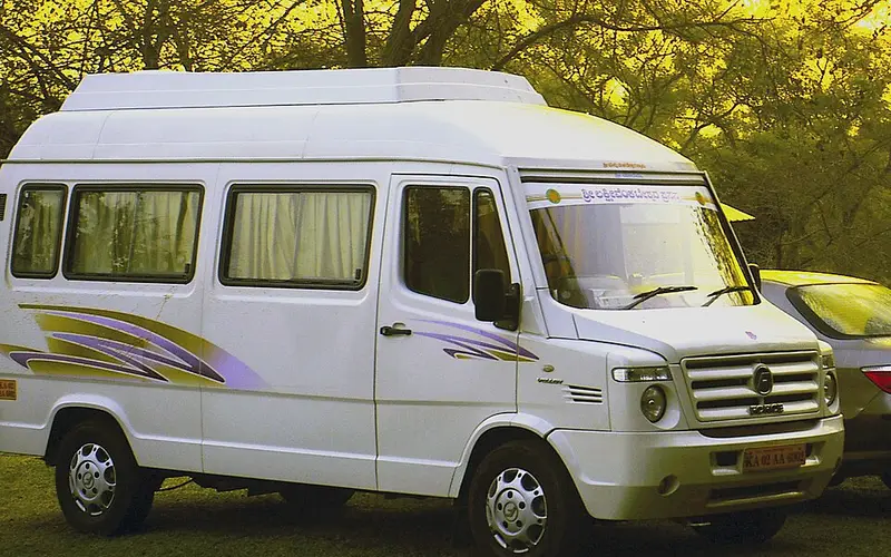 Tempo Traveller (17-seater): Force Traveller 17-seater